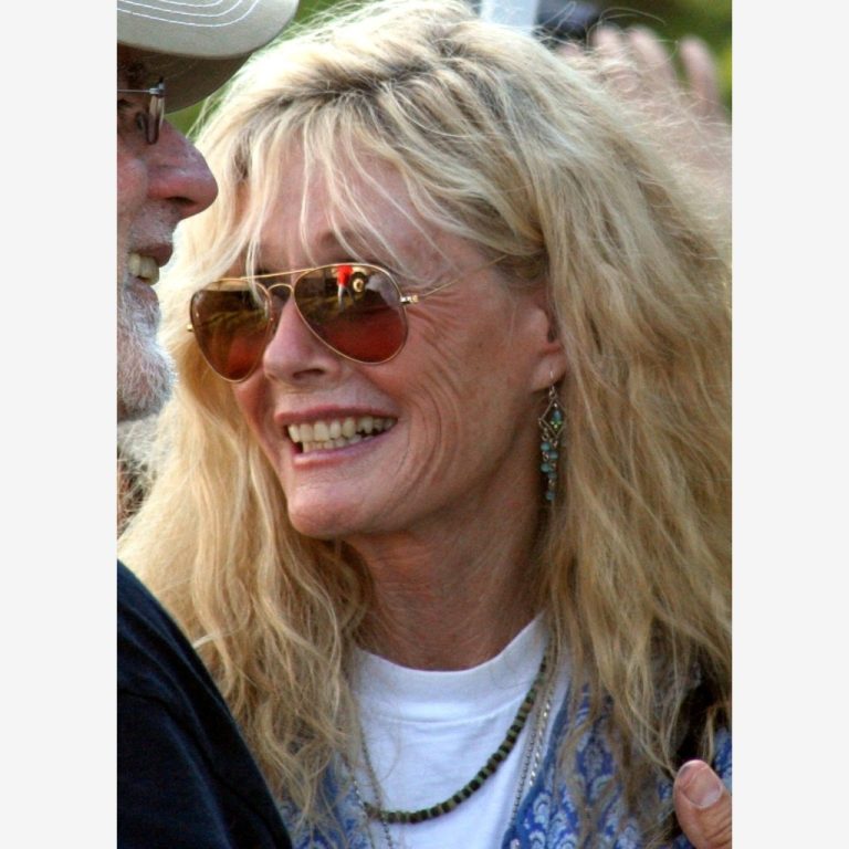 Kim Carnes is vandaag jarig