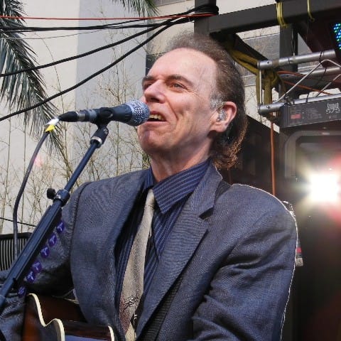 John Hiatt is vandaag jarig