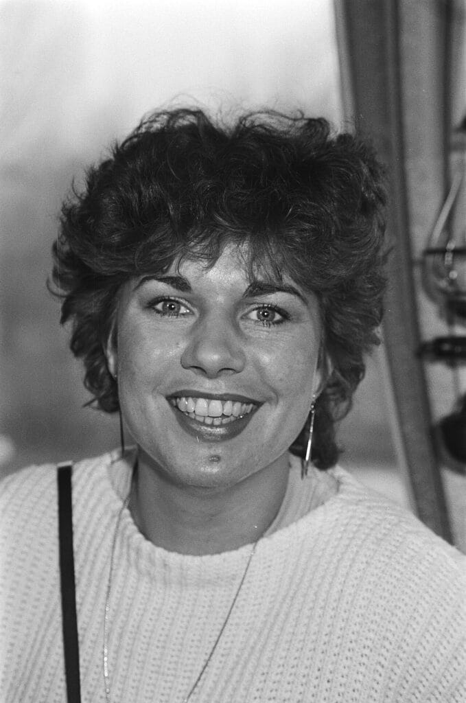 Margriet Eshuijs, zangeres van Lucifer